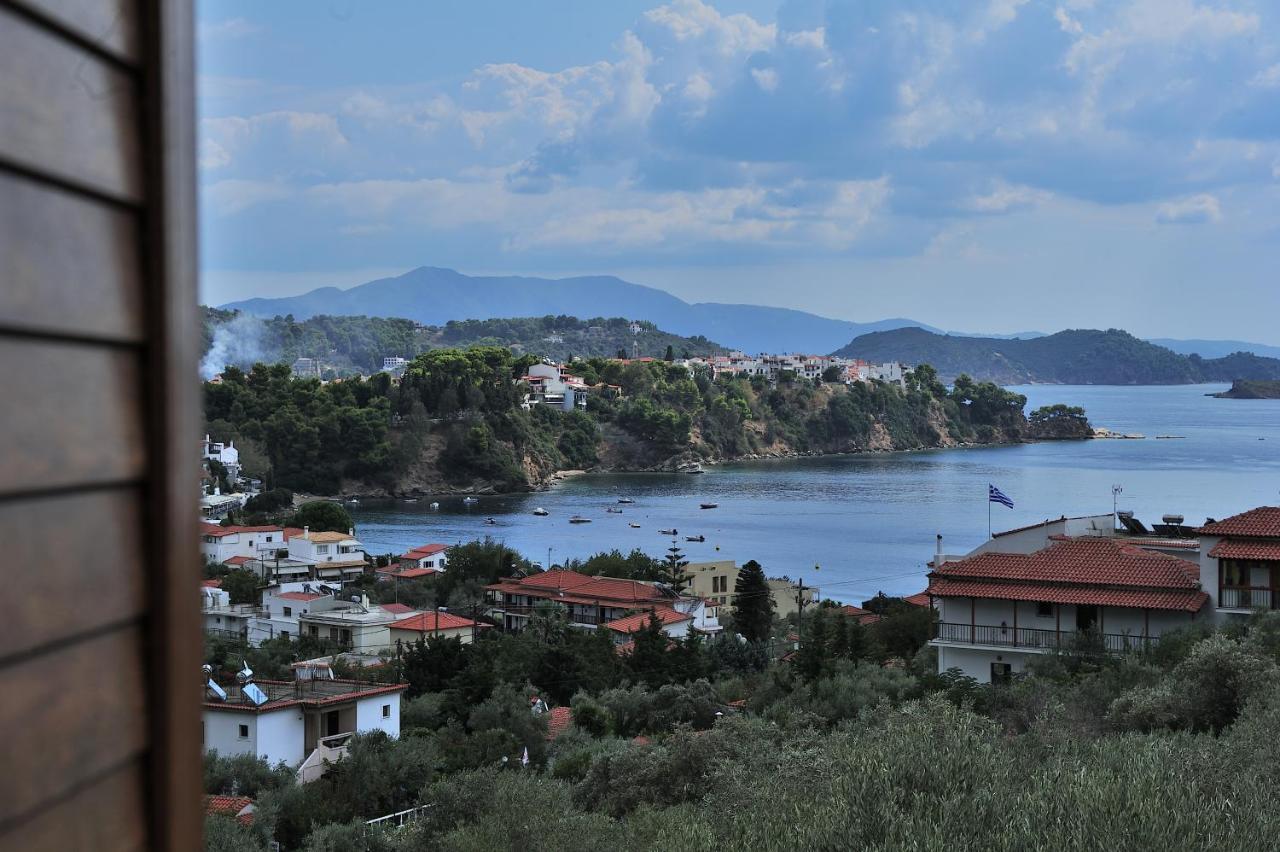 Eye Q Resort Seaview Skiathos Town Exterior photo
