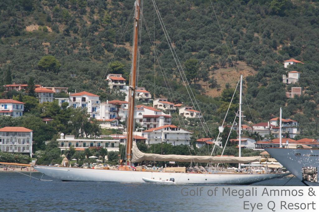 Eye Q Resort Seaview Skiathos Town Exterior photo